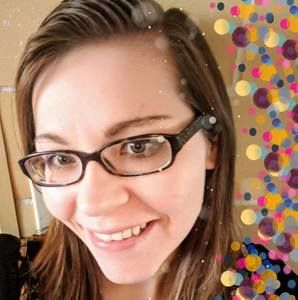 Meet your Posher, Caitlin